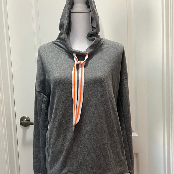 Xersion Drawstring Gray Hoodie Size Small - Picture 3 of 11